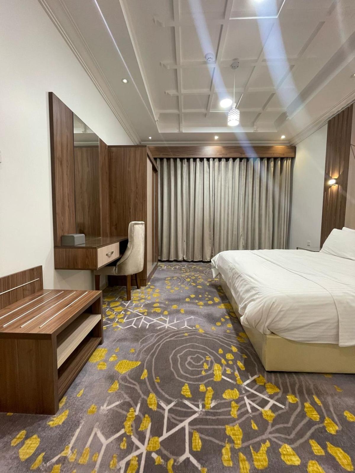أبها ريجنسي Hotel Exterior photo